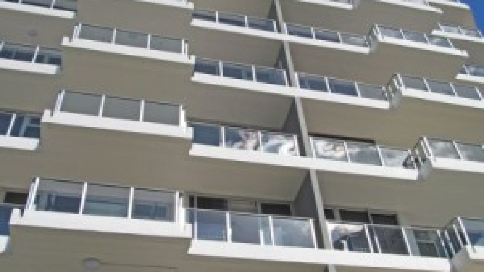 Highrise-300×210 Highrise-300x210